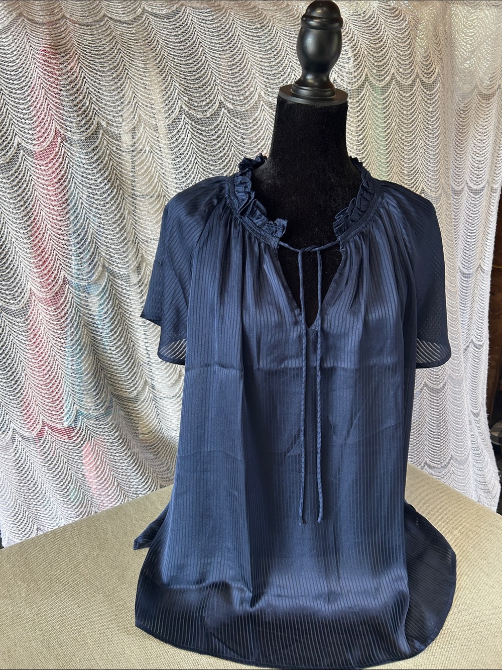 New Lane Bryant ! Women's Navy Tie-Neck Ruffle Blouse